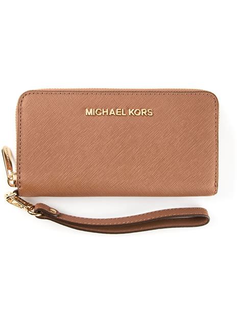 michael kors jet set travel wallet on a chain|michael kors zippered wallet.